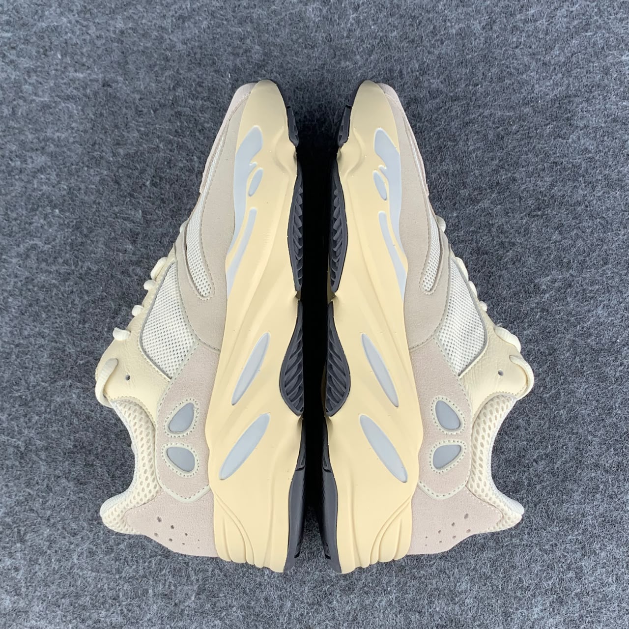 Adidas Yeezy Boost 700 'Analog'