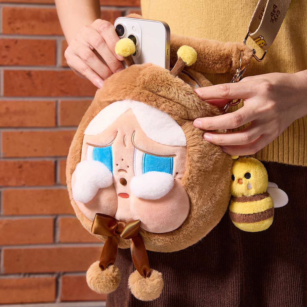 [pre order] CRYBABY Crying Again Series-Big Head Bag(I'll Bring You a Flower)