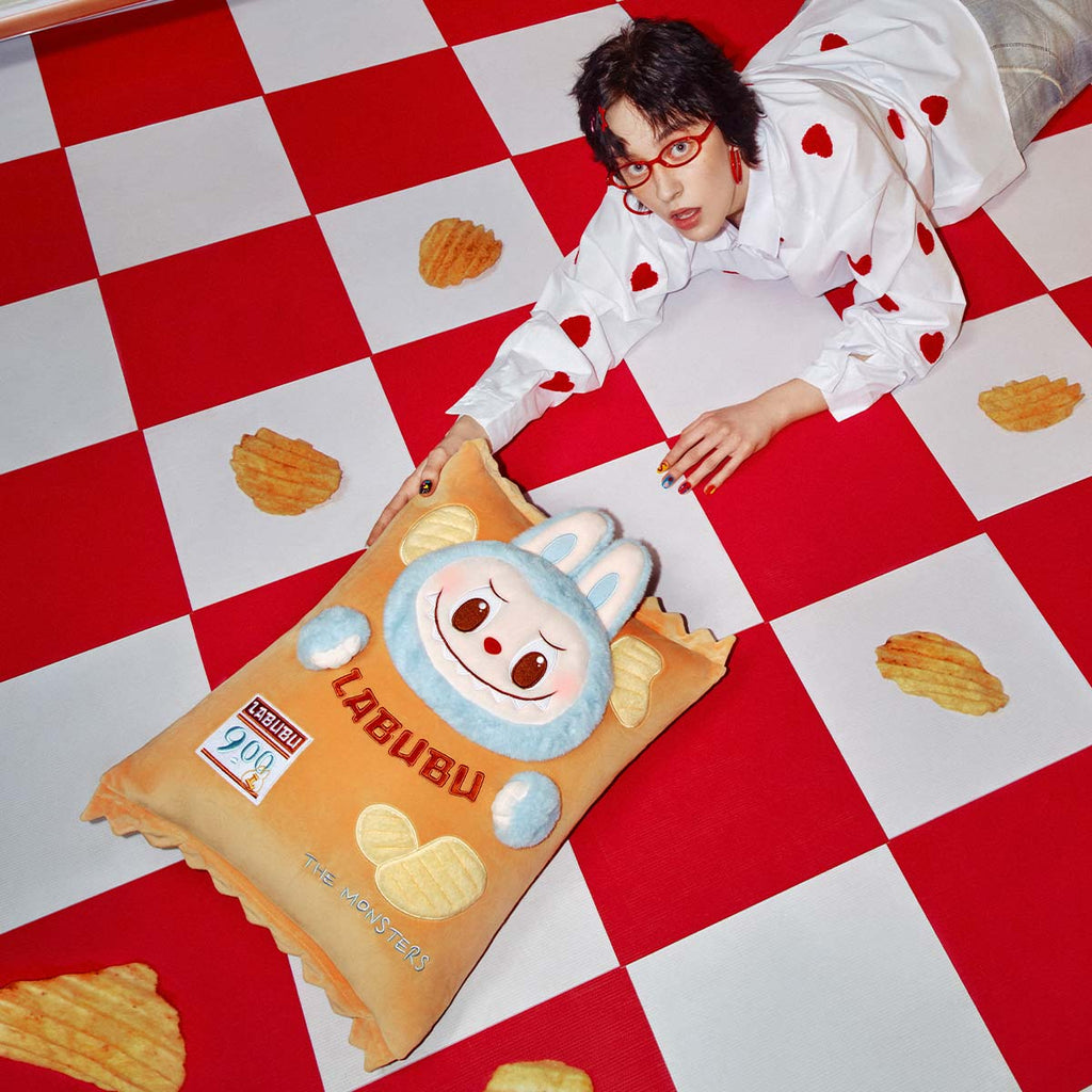 [pre order] THE MONSTERS Wacky Mart Series-Pillow (Chips)