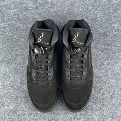(Early Look) Air Jordan 5 Retro 'Halloween'