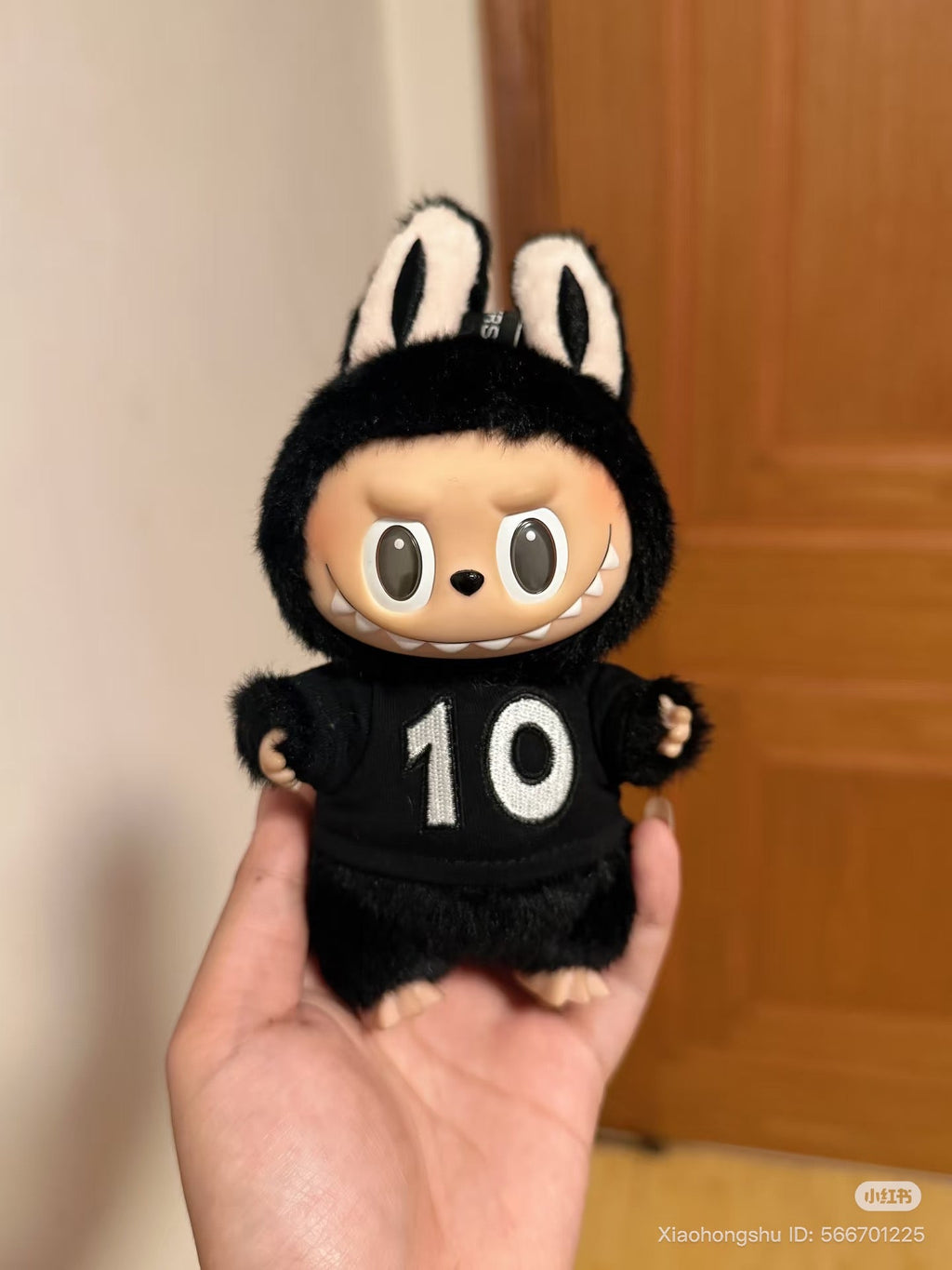 [pre order] LABUBU 10th Anniversary pendant